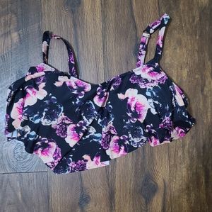 Torrid size 2 swim top